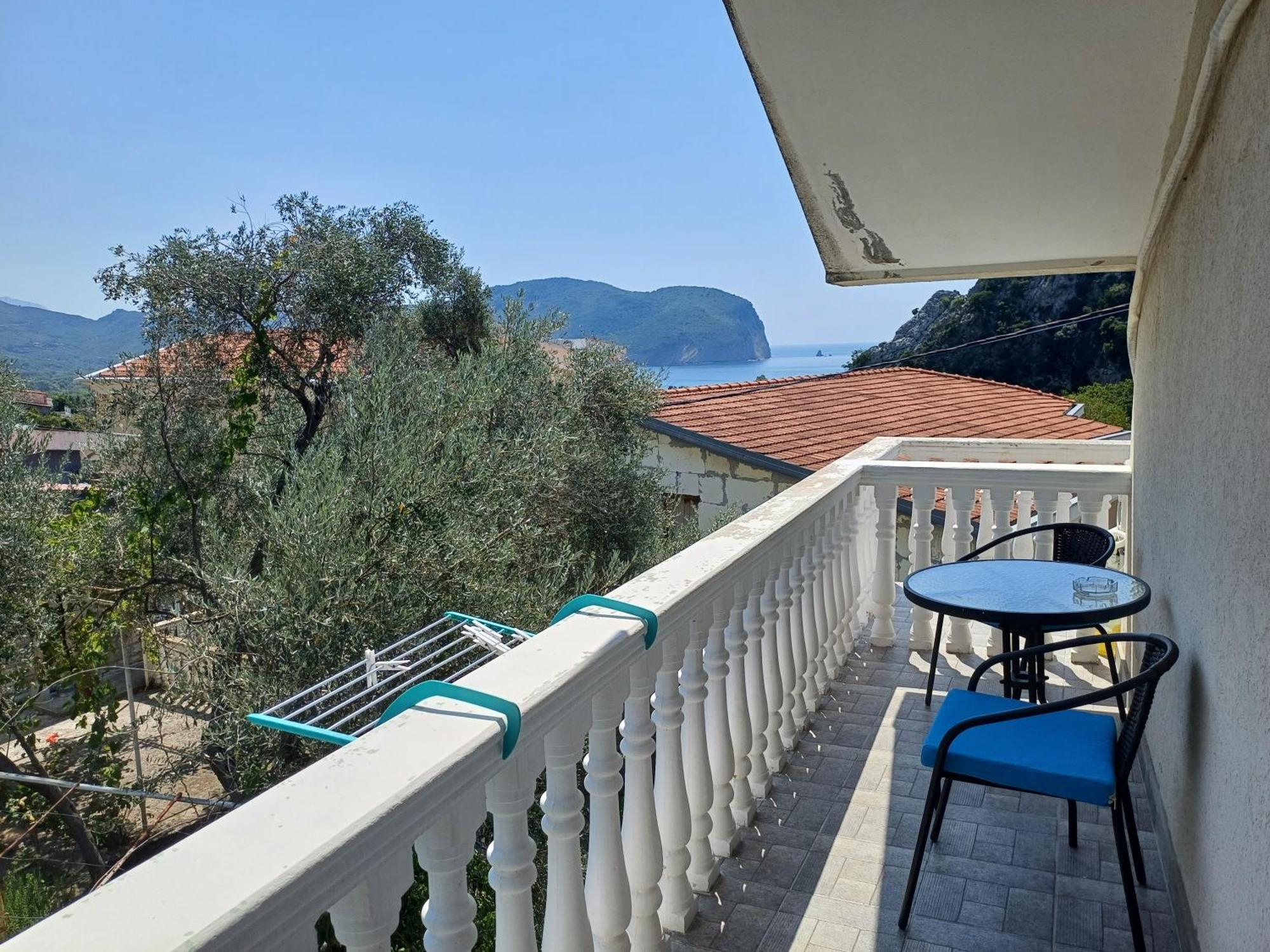 Apartments Papan Petrovac Exterior foto